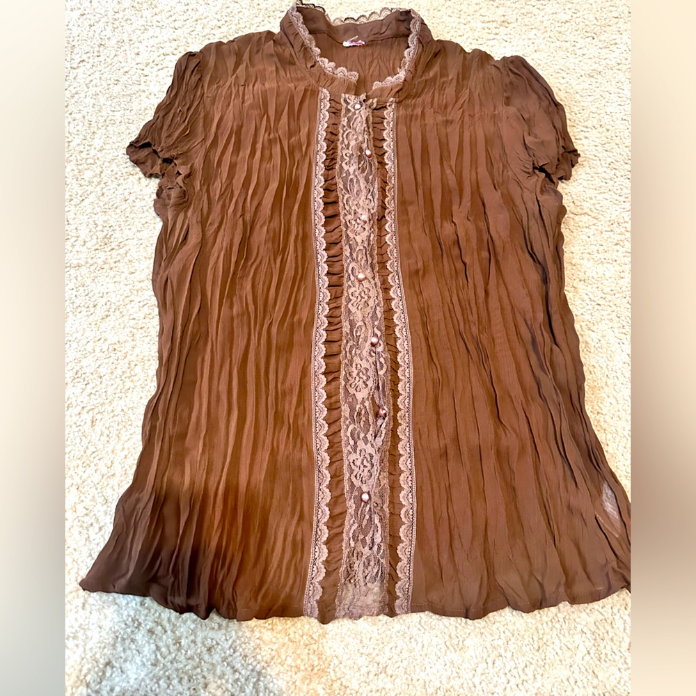 Large sheer ruffled top